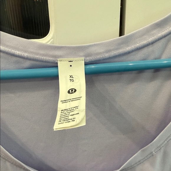 Lululemon Tank - Picture 2 of 3